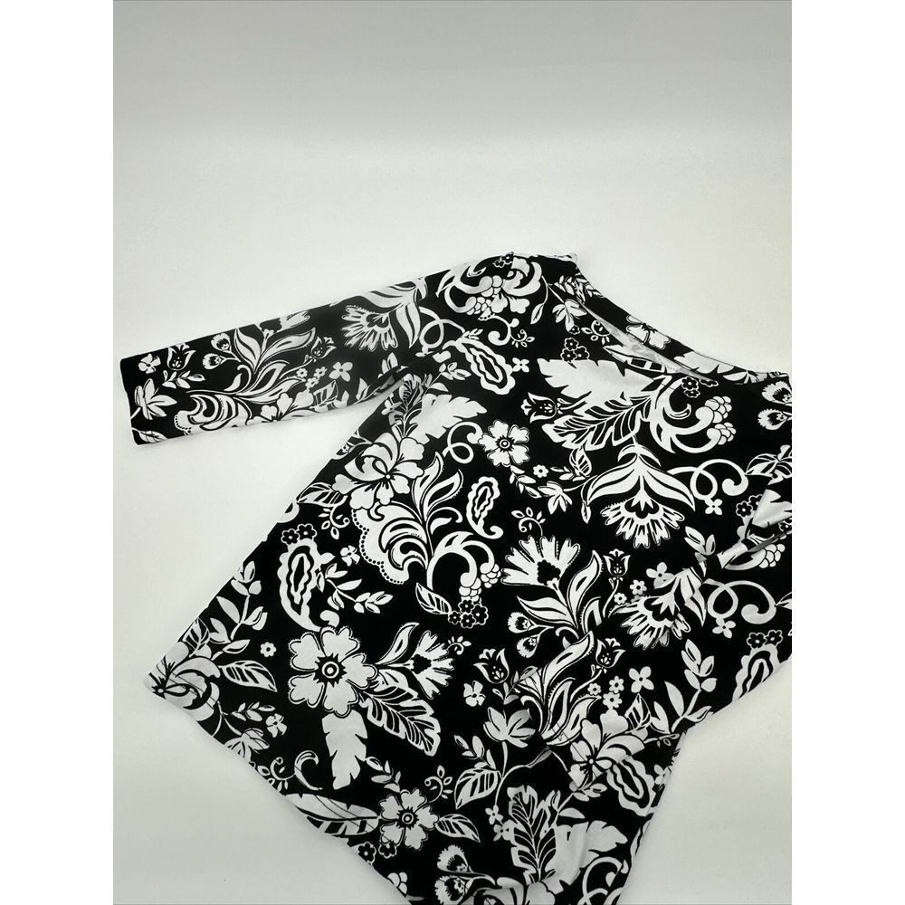 Croft And Barrow Women Long Sleeve Black and White Floral Top - Picture 4 of 4